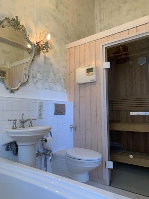 Garmisch Lux Apartment Mit Sauna Екстериор снимка